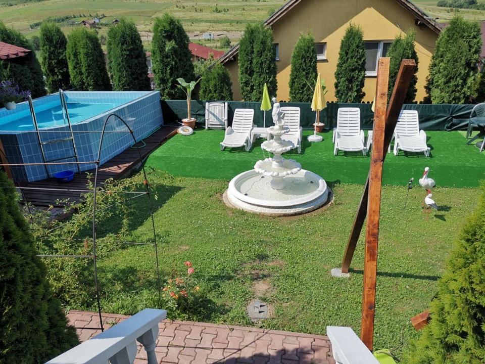 Hotel Stars Livezeni Ivanesti Esterno foto